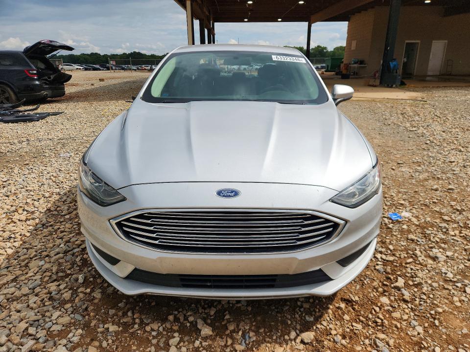 63323346 :رقم المزاد ، 3FA6P0H72JR197929 vin ، 2018 Ford Fusion مزاد بيع