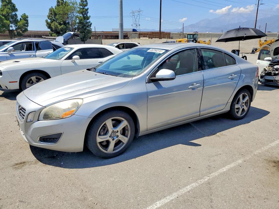 65256516 :رقم المزاد ، YV1622FS0C2036220 vin ، 2012 Volvo S60 مزاد بيع