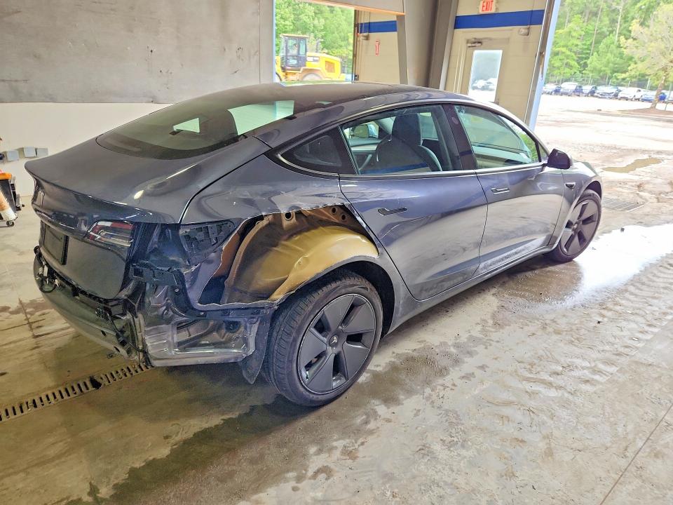 Auction sale of the 2023 Tesla Model 3, vin: 5YJ3E1EA8PF418176, lot number: 62740406