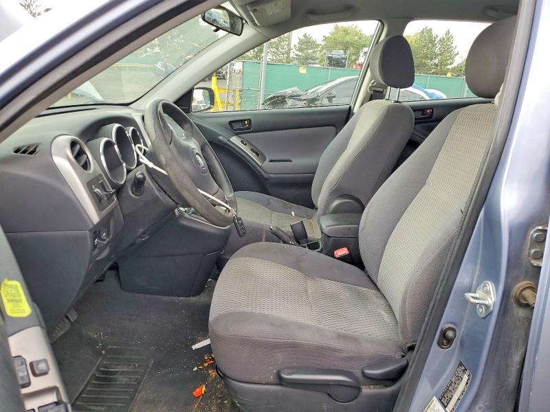 64501936 :رقم المزاد ، 2T1KR32E86C596921 vin ، 2006 Toyota Matrix مزاد بيع