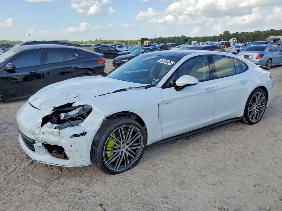 65163586 :رقم المزاد ، WP0AE2A71KL125569 vin ، 2019 Porsche Panamera مزاد بيع