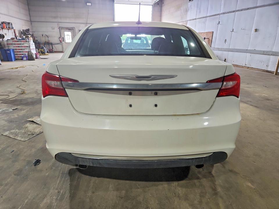66361946 :رقم المزاد ، 1C3CCBBG1CN299388 vin ، 2012 Chrysler 200 مزاد بيع