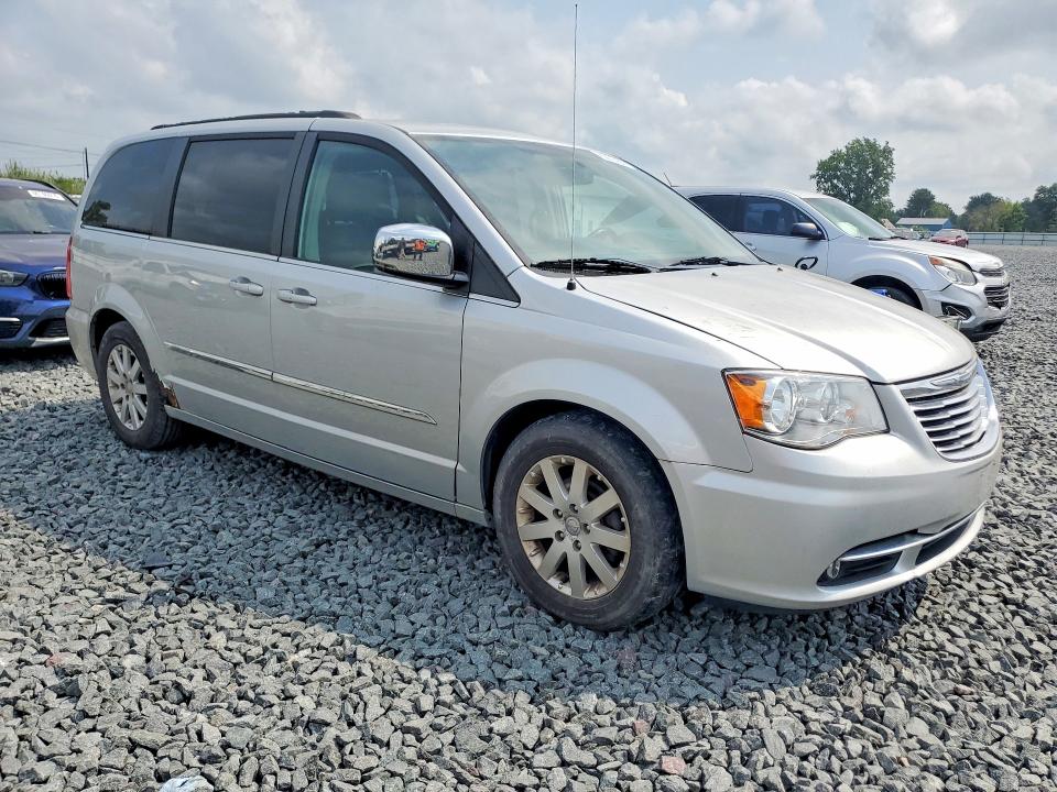 2011 Chrysler Town & Country მანქანა იყიდება აუქციონზე, vin: 2A4RR8DG4BR681902, აუქციონის ნომერი: 65076456