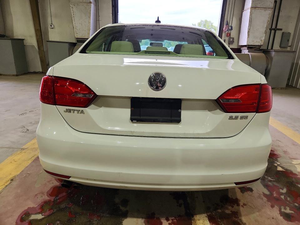64139626 :رقم المزاد ، 3VWDP7AJ4CM396493 vin ، 2012 Volkswagen Jetta مزاد بيع