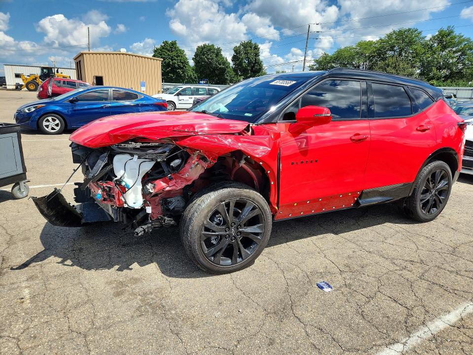 2022 Chevrolet Blazer მანქანა იყიდება აუქციონზე, vin: 3GNKBERS2NS225158, აუქციონის ნომერი: 65700566