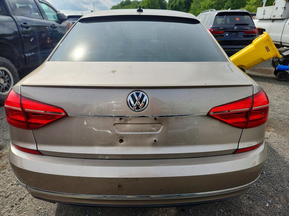Продаж на аукціоні авто 2016 Volkswagen Passat, vin: 1VWCT7A39GC031632, номер лоту: 65049196