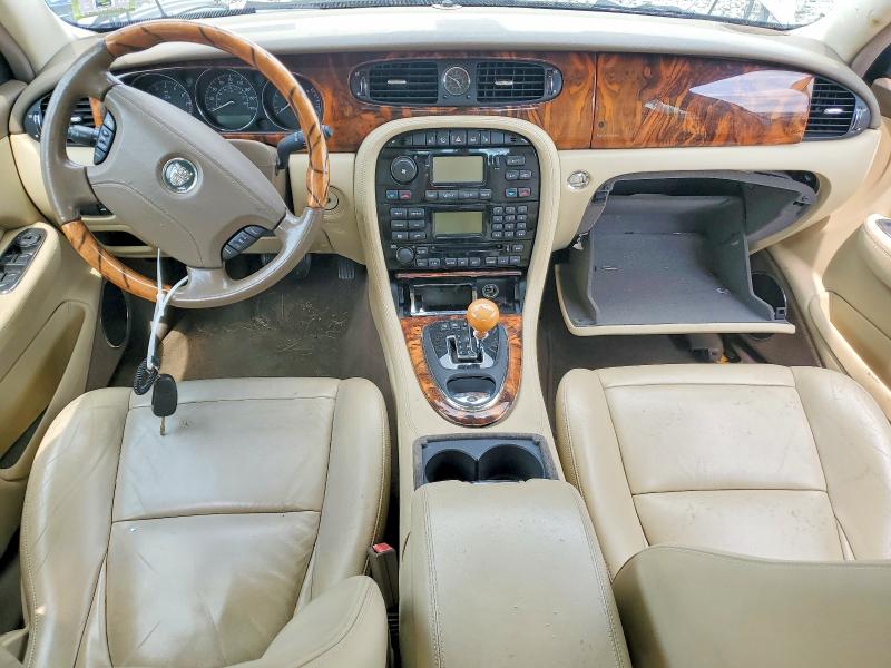 Продажа на аукционе авто 2006 Jaguar Xj8, vin: SAJWA71B36SH02055, номер лота: 65104666