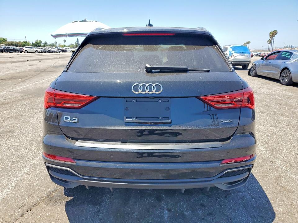 2024 Audi Q3 მანქანა იყიდება აუქციონზე, vin: WA1DECF39R1023882, აუქციონის ნომერი: 63351846