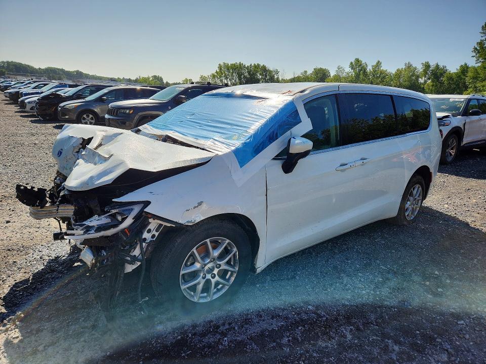 64825846 :رقم المزاد ، 2C4RC1BGXPR561904 vin ، 2023 Chrysler Pacifica مزاد بيع