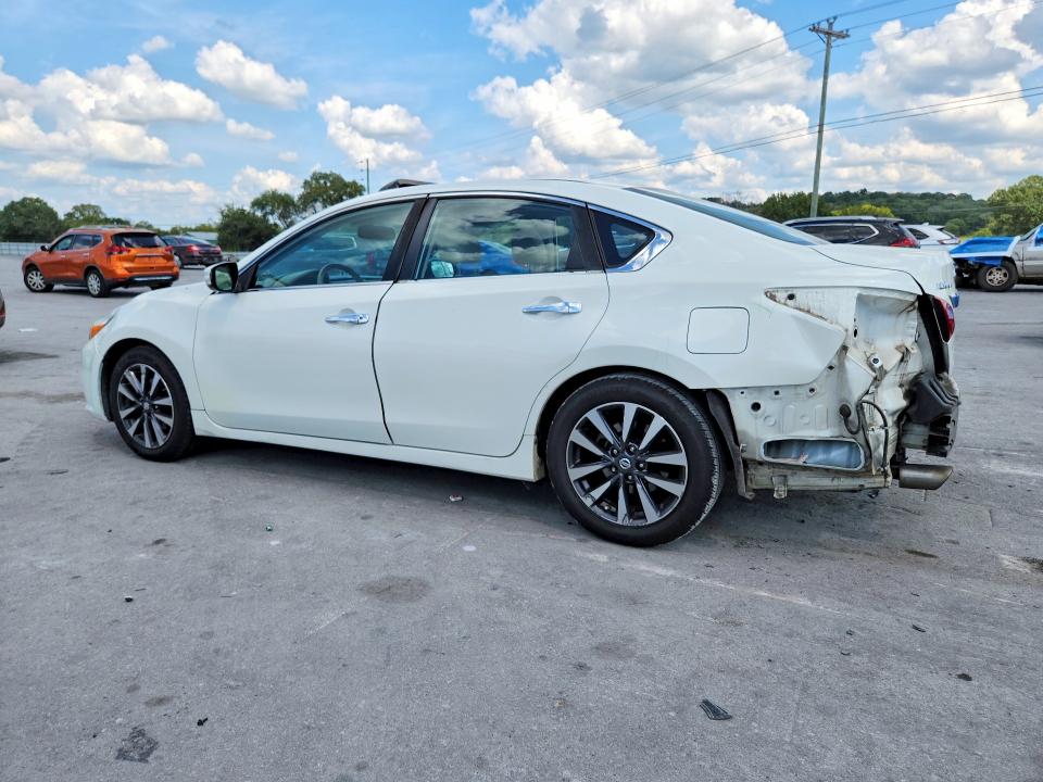 Продажа на аукционе авто 2017 Nissan Altima, vin: 1N4AL3AP9HC222352, номер лота: 66319376