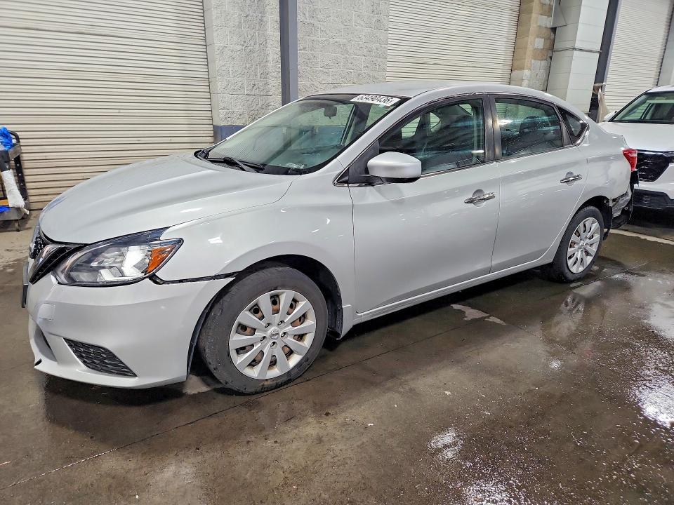 63490436 :رقم المزاد ، 3N1AB7APXHY300670 vin ، 2017 Nissan Sentra مزاد بيع