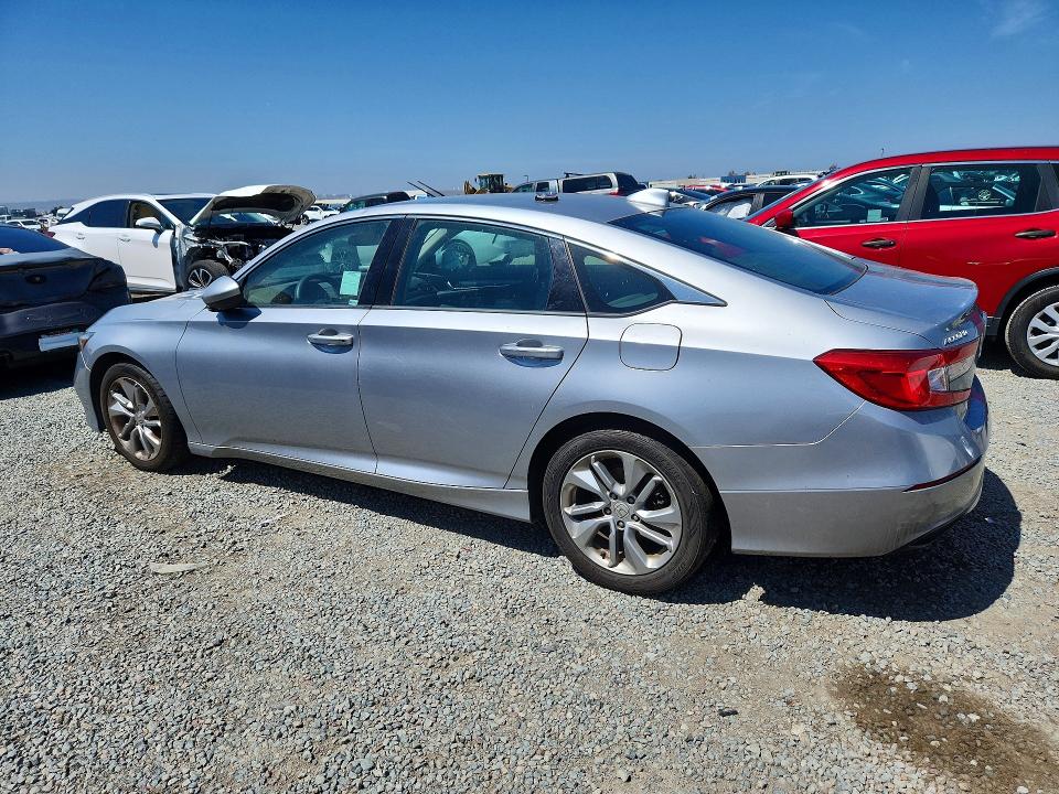 Aukcja sprzedaży 2018 Honda Accord, vin: 1HGCV1F13JA001824, numer aukcji: 64135636