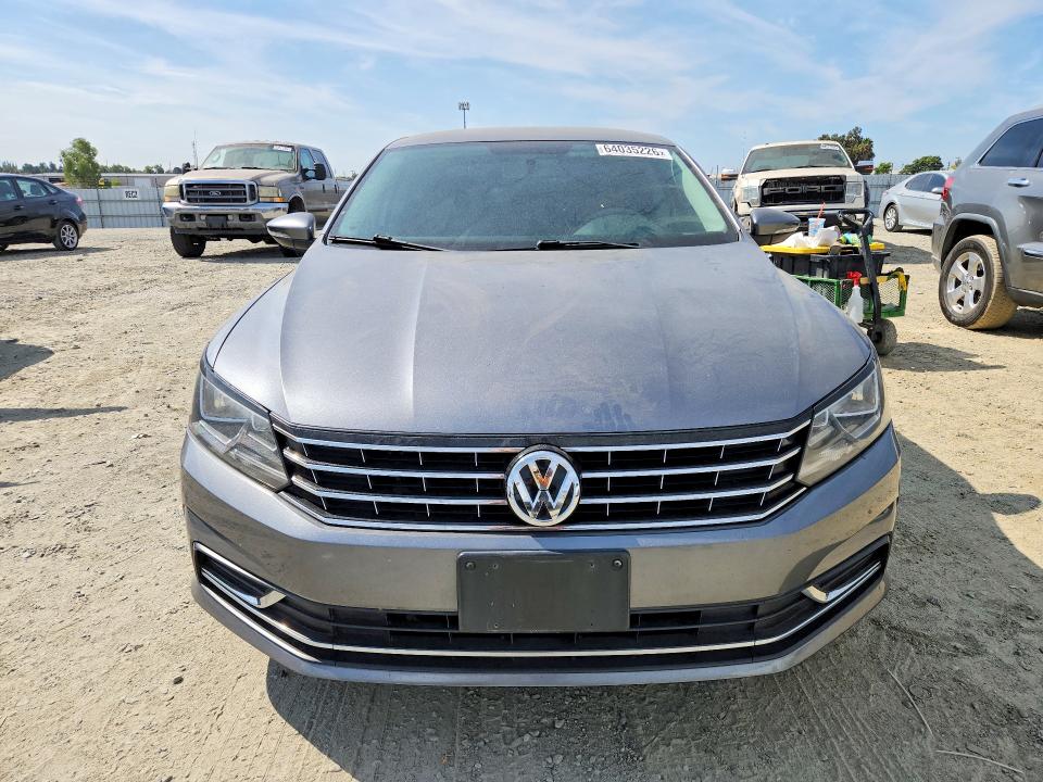 Продажа на аукционе авто 2016 Volkswagen Passat, vin: 1VWAT7A31GC042857, номер лота: 64035226