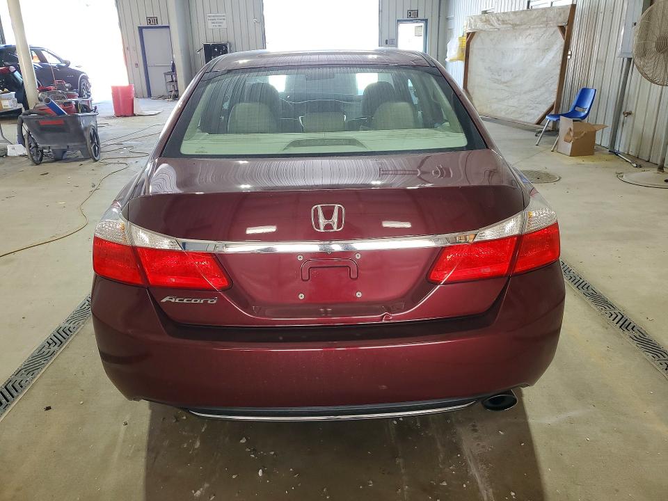 2015 Honda Accord მანქანა იყიდება აუქციონზე, vin: 1HGCR2F31FA194851, აუქციონის ნომერი: 63596536