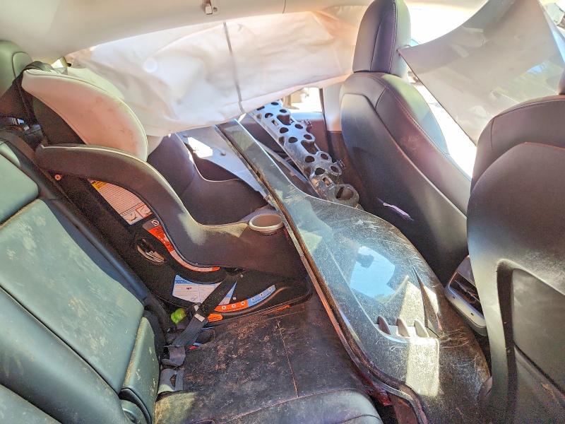 66421966 :رقم المزاد ، 5YJYGDEEXMF070512 vin ، 2021 Tesla Model Y مزاد بيع