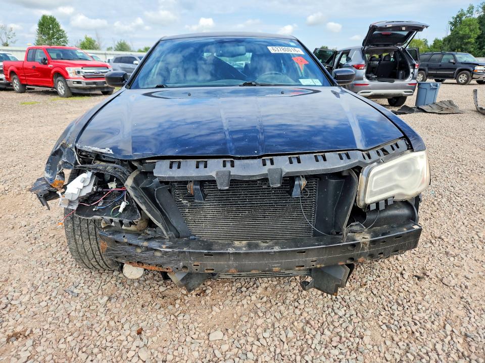 63780016 :رقم المزاد ، 2C3CCARG9DH667858 vin ، 2013 Chrysler 300 مزاد بيع