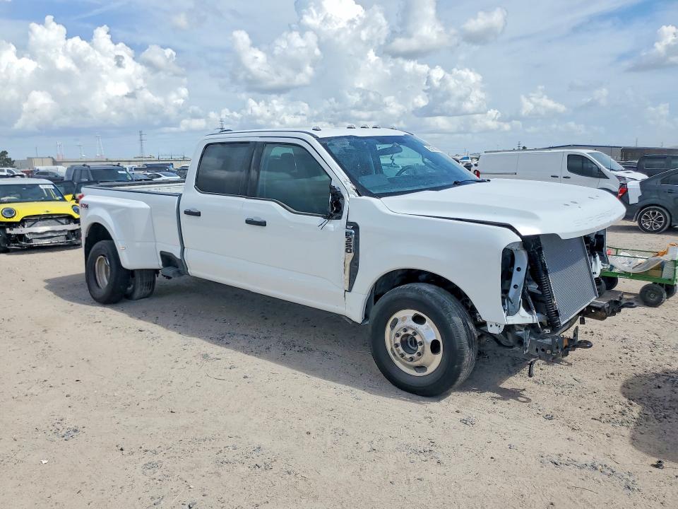 Auction sale of the 2025 Ford F350, vin: 1FT8W3DN4SED40203, lot number: 65275206