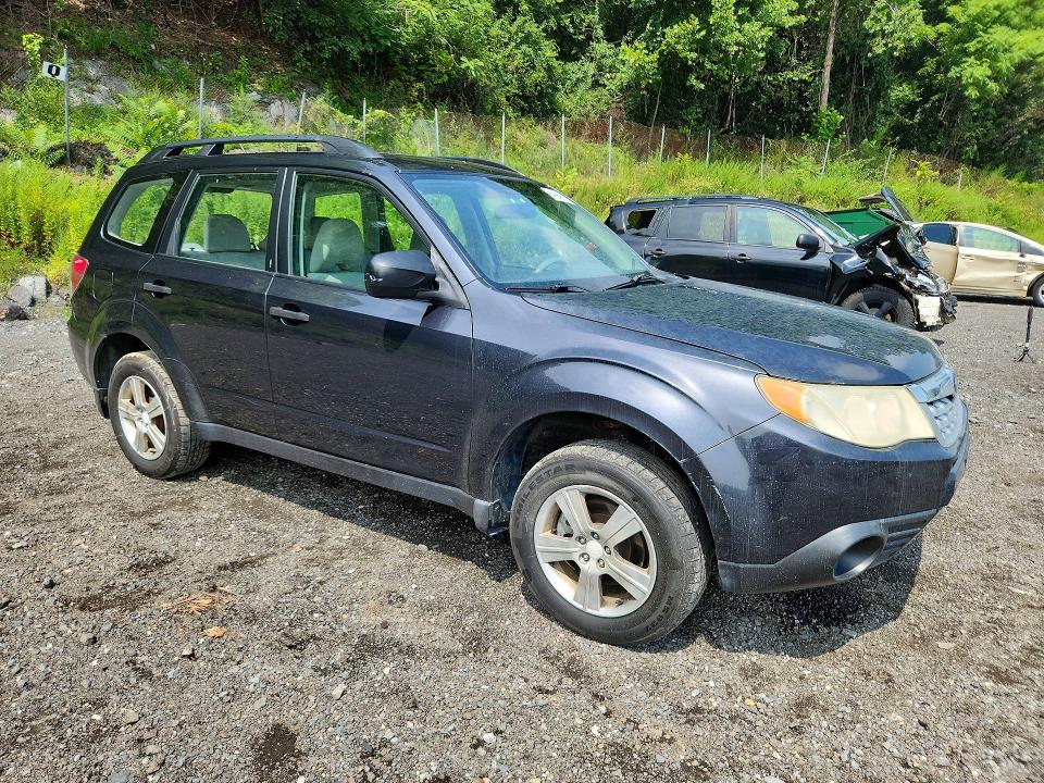 64994876 :رقم المزاد ، JF2SHABC3BH735026 vin ، 2011 Subaru Forester مزاد بيع