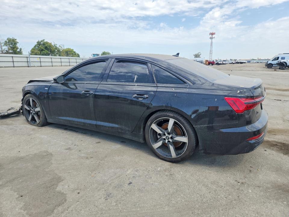 64134896 :رقم المزاد ، WAUK2AF29MN032047 vin ، 2021 Audi A6 مزاد بيع