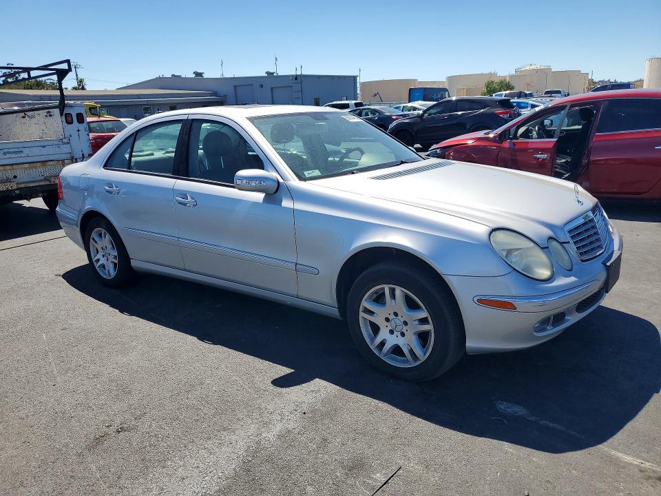 2006 Mercedes-benz E მანქანა იყიდება აუქციონზე, vin: WDBUF56J96A776495, აუქციონის ნომერი: 66654606