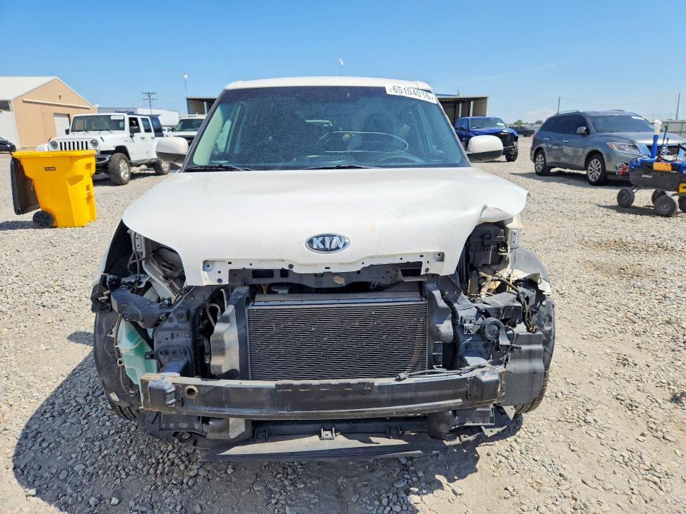 65104016 :رقم المزاد ، KNDJN2A29F7795700 vin ، 2015 Kia Soul مزاد بيع
