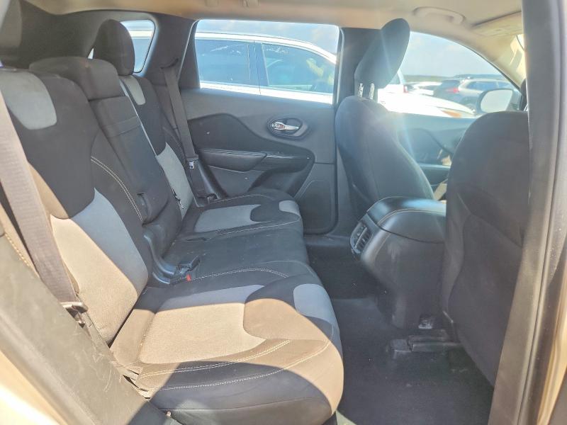 66971556 :رقم المزاد ، 1C4PJLAB5FW760654 vin ، 2015 Jeep Cherokee مزاد بيع