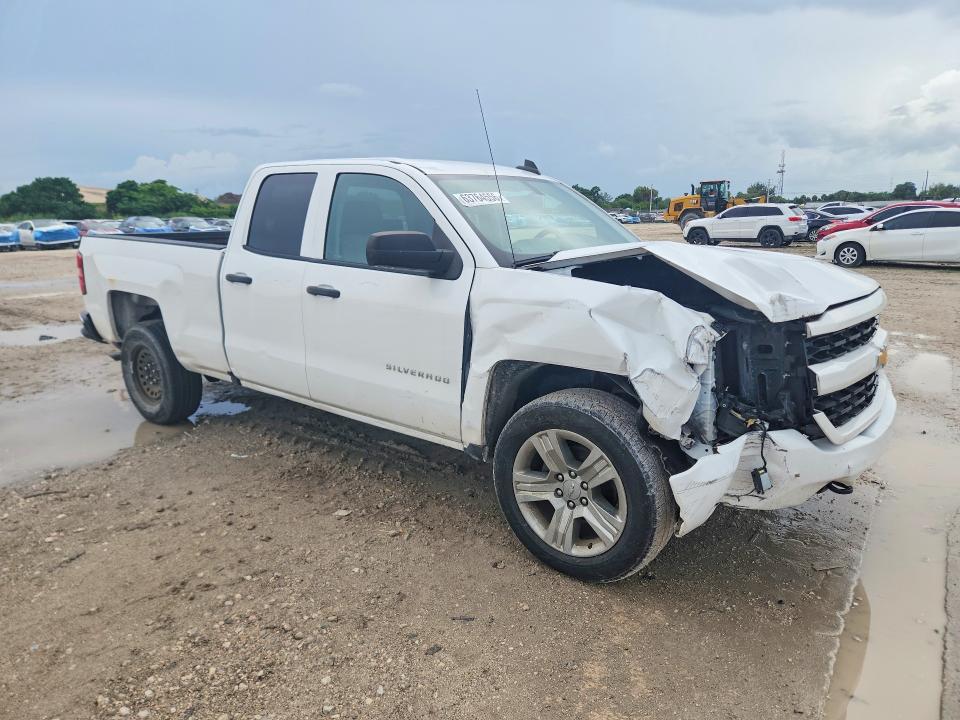 Продажа на аукционе авто 2018 Chevrolet Silverado, vin: 1GCRCPEH3JZ340682, номер лота: 63764556