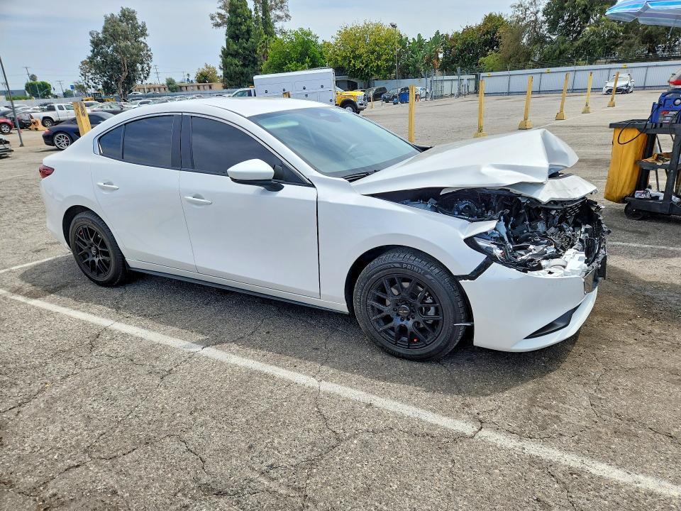 65308326 :رقم المزاد ، JM1BPAAMXS1774460 vin ، 2025 Mazda 3 مزاد بيع