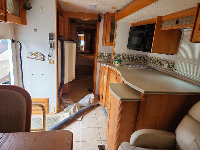 2003 Workhorse Custom Chassis Motorhome Chassis მანქანა იყიდება აუქციონზე, vin: 5B4MP67G333360729, აუქციონის ნომერი: 64902556