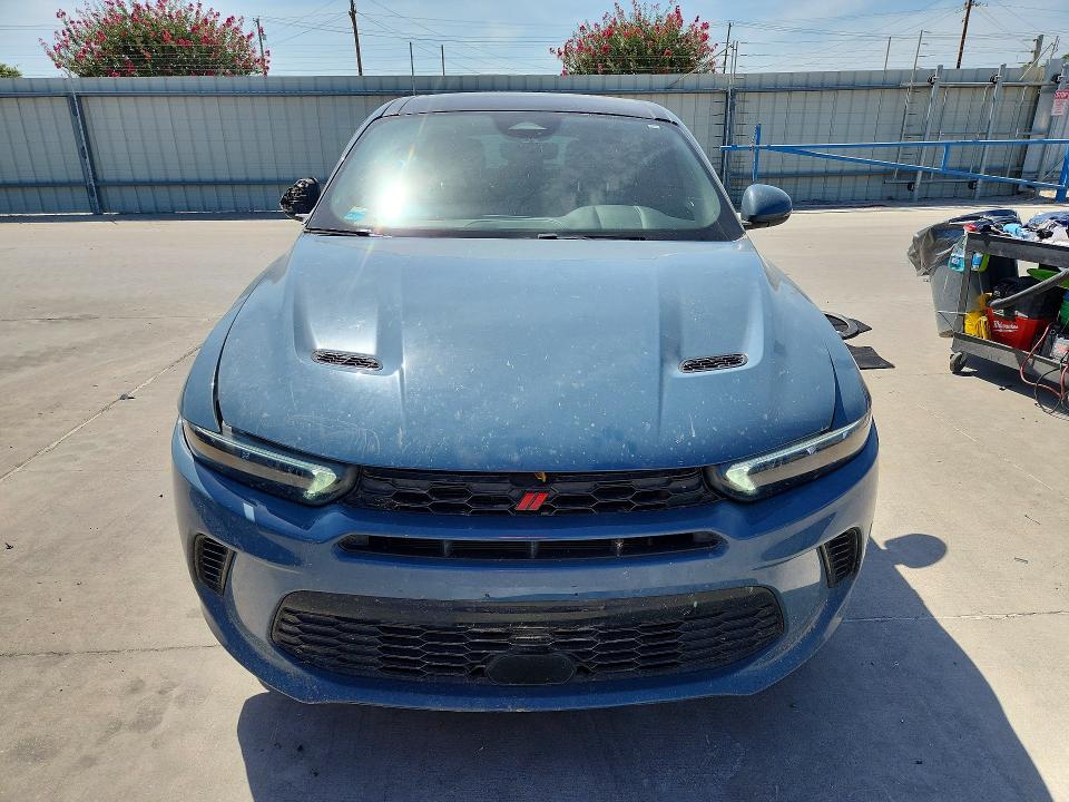 2023 Dodge Hornet მანქანა იყიდება აუქციონზე, vin: ZACNDFBN6P3A02580, აუქციონის ნომერი: 65809936