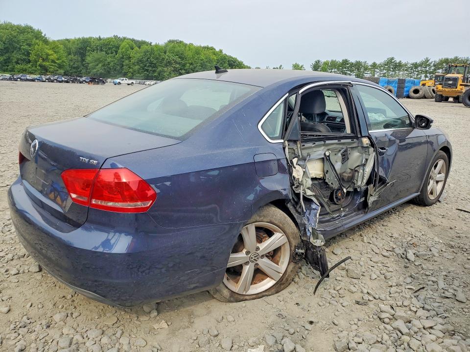 65278766 :رقم المزاد ، 1VWBN7A33DC136362 vin ، 2013 Volkswagen Passat مزاد بيع