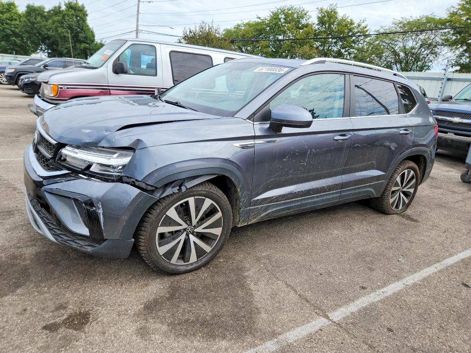 Auction sale of the 2022 Volkswagen Taos, vin: 3VVLX7B26NM045899, lot number: 67100836