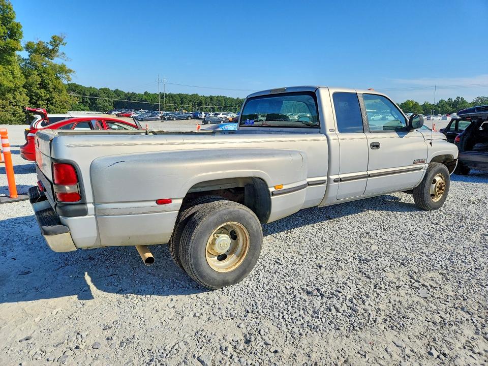 1999 Dodge Ram 3500 მანქანა იყიდება აუქციონზე, vin: 1B7MC3363XJ620646, აუქციონის ნომერი: 66482586