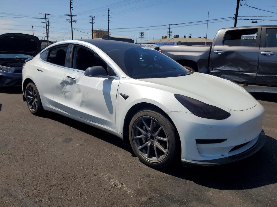 2020 Tesla Model 3 მანქანა იყიდება აუქციონზე, vin: 5YJ3E1EAXLF659201, აუქციონის ნომერი: 64245936