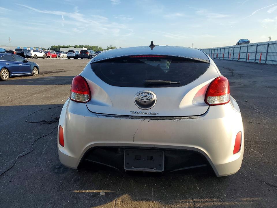 2017 Hyundai Veloster მანქანა იყიდება აუქციონზე, vin: KMHTC6AD9HU321947, აუქციონის ნომერი: 64541506