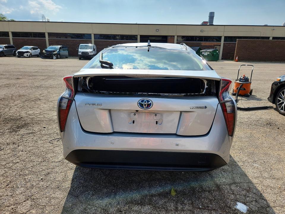 Aukcja sprzedaży 2017 Toyota Prius, vin: JTDKARFUXH3044053, numer aukcji: 63993126