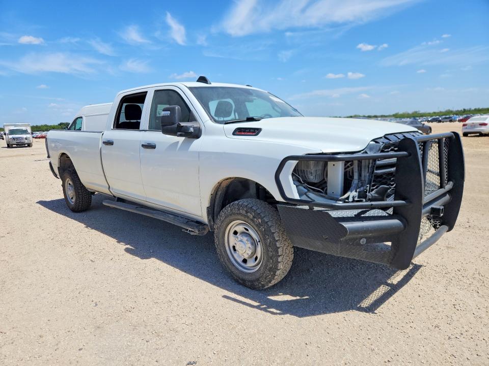 65266346 :رقم المزاد ، 3C6UR5HJ1PG606552 vin ، 2023 Ram 2500 مزاد بيع