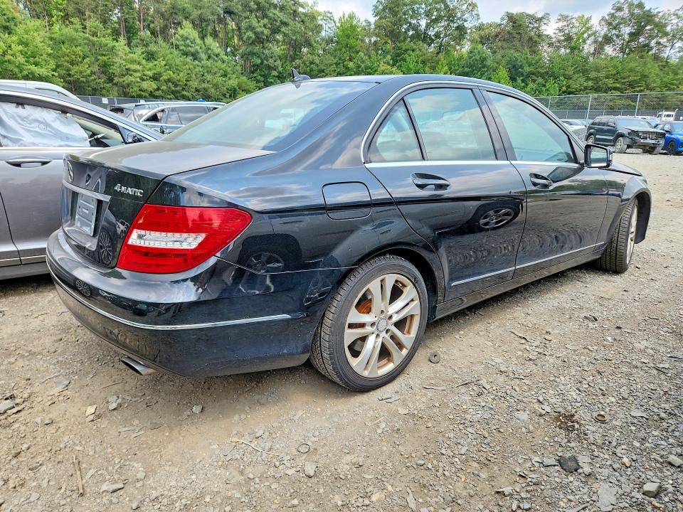 Продаж на аукціоні авто 2014 Mercedes-benz C, vin: WDDGF8ABXER304277, номер лоту: 63735996
