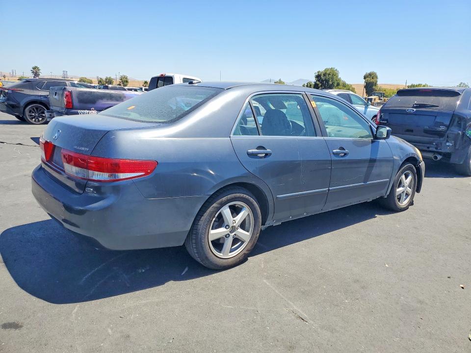 2004 Honda Accord მანქანა იყიდება აუქციონზე, vin: 1HGCM66834A072149, აუქციონის ნომერი: 63437546