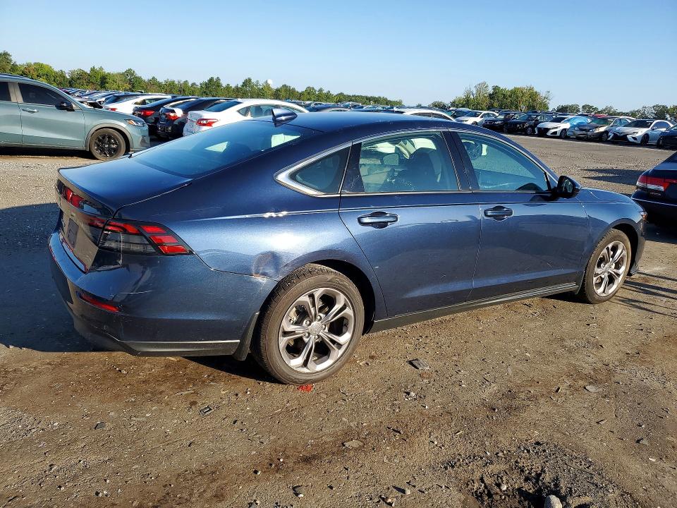 Продажа на аукционе авто 2023 Honda Accord, vin: 1HGCY1F35PA034955, номер лота: 65240386