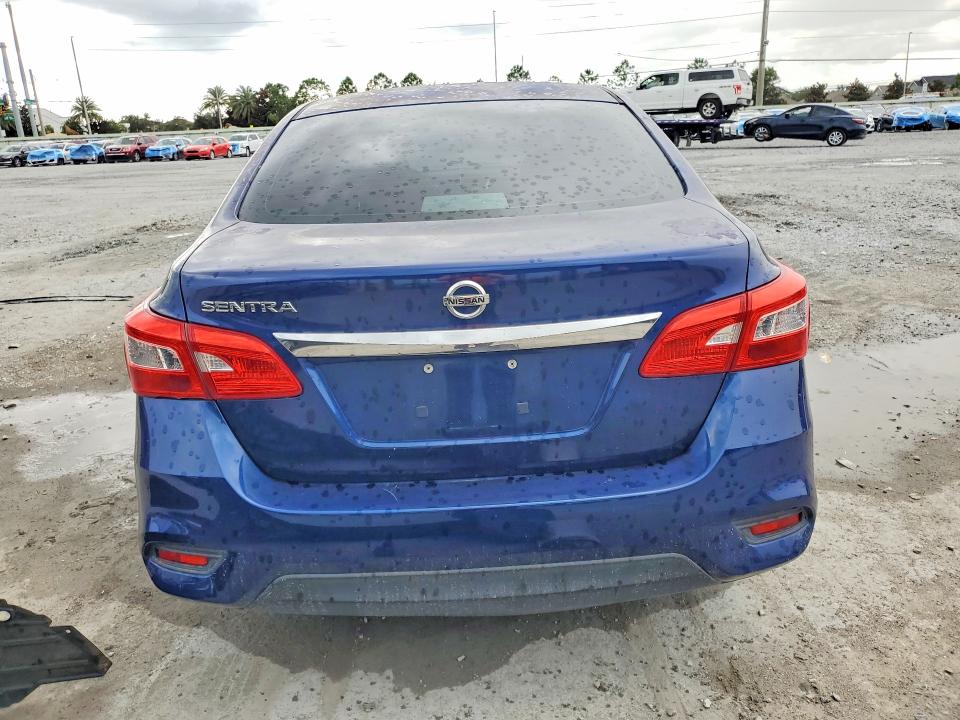Aukcja sprzedaży 2017 Nissan Sentra, vin: 3N1AB7APXHY230491, numer aukcji: 62817026