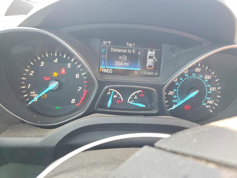 2015 Ford Escape მანქანა იყიდება აუქციონზე, vin: 1FMCU9J97FUB22600, აუქციონის ნომერი: 62538086