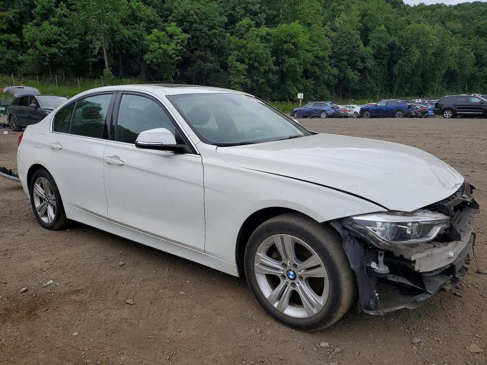 Продаж на аукціоні авто 2018 Bmw 330, vin: WBA8D9G55JNU68336, номер лоту: 63818396