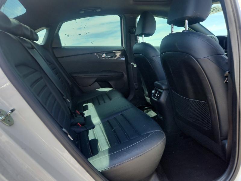 66440446 :رقم المزاد ، 3KPF54AD6PE650537 vin ، 2023 Kia Forte مزاد بيع
