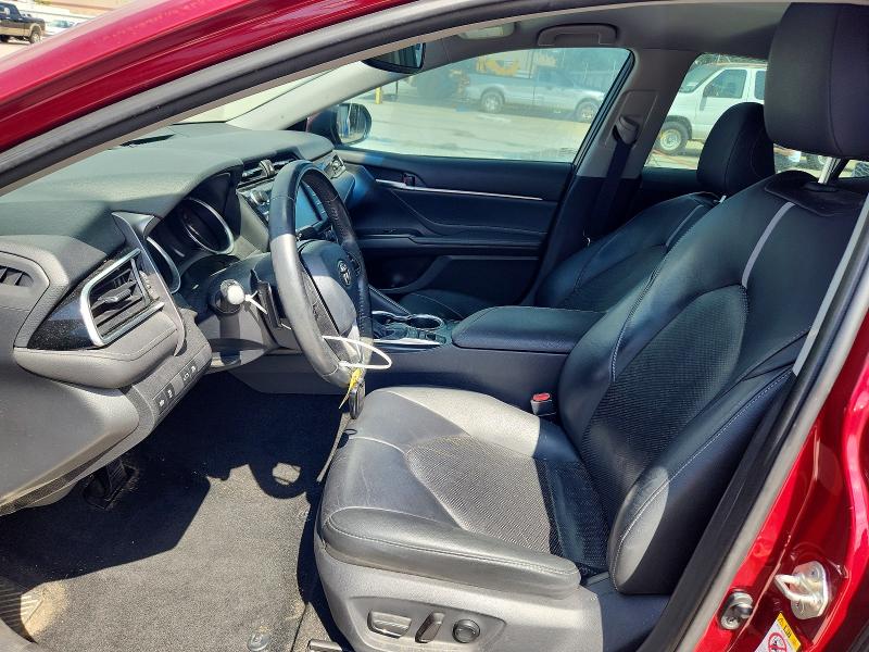 2018 Toyota Camry მანქანა იყიდება აუქციონზე, vin: 4T1B61HK4JU586873, აუქციონის ნომერი: 65035716