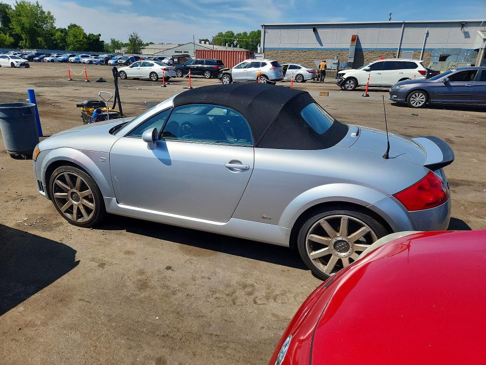 65184046 :رقم المزاد ، TRUUF28N551007352 vin ، 2005 Audi Tt مزاد بيع