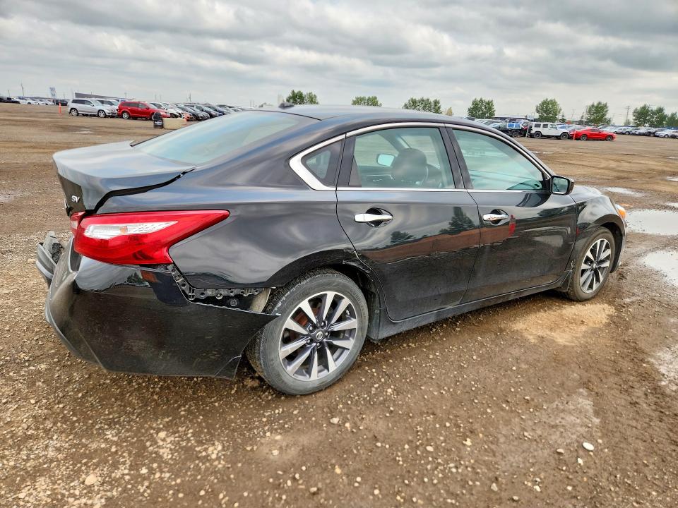 Auction sale of the 2017 Nissan Altima, vin: 1N4AL3AP3HN304291, lot number: 64743836