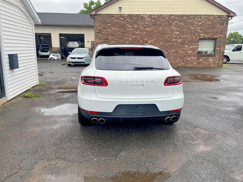 2015 Porsche Macan მანქანა იყიდება აუქციონზე, vin: WP1AB2A59FLB63160, აუქციონის ნომერი: 63898706