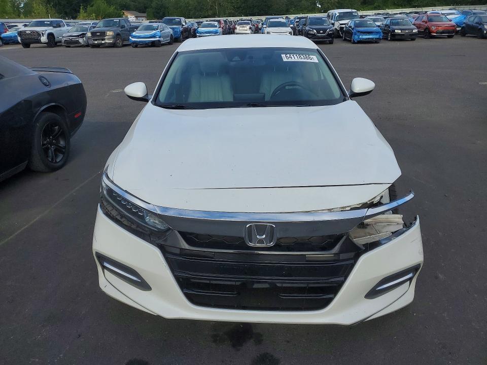 2019 Honda Accord მანქანა იყიდება აუქციონზე, vin: 1HGCV3F18KA012489, აუქციონის ნომერი: 64118386
