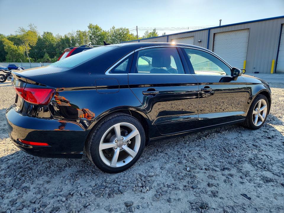 2015 Audi A3 მანქანა იყიდება აუქციონზე, vin: WAUACGFF1F1026851, აუქციონის ნომერი: 65980626